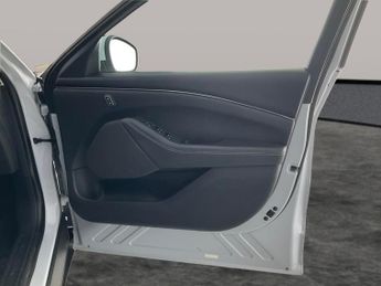 Ford Mustang Mach-e Standard Range 70kWh Automatic (269 ps) - REVERSE CAM - NAV