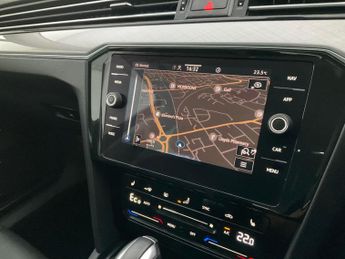 Volkswagen Passat 1.4 TSI 13kWh GTE Plug-in DSG (218 ps) - CARPLAY - LED - VIENNA 