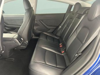 Tesla Model 3 Standard Range Plus RWD (241 bhp) - AUTO PARK - LED - REVERSE CA