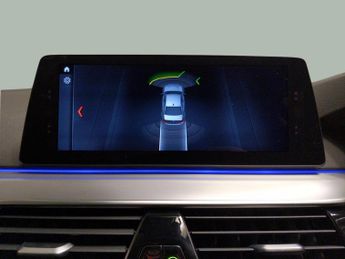 BMW 5 Series 2.0 520d SE (190 ps) - LEATHER - HEATED FRONT AND REAR SEATS - P