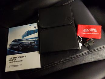 BMW 5 Series 2.0 520d SE (190 ps) - LEATHER - HEATED FRONT AND REAR SEATS - P