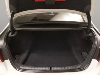 BMW 5 Series 2.0 520d SE (190 ps) - LEATHER - HEATED FRONT AND REAR SEATS - P