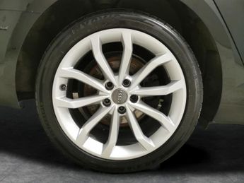 Audi A4 2.0 TDI 40 Sport S Tronic (190 ps) - BLUETOOTH - DRIVING MODES