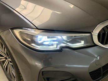 BMW 3 Series 2.0 330e 12kWh M Sport Plug-in xDrive (292 ps) - LEATHER - INTER