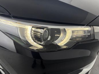 MG MG ZS 44.5kWh Excite (143 ps) - LANE DEPARTURE  - BLUETOOTH - DRIVING 