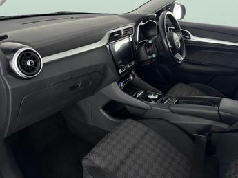 MG MG ZS 44.5kWh Excite (143 ps) - LANE DEPARTURE  - BLUETOOTH - DRIVING 