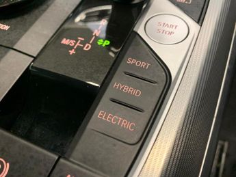 BMW 3 Series 2.0 330e 12kWh M Sport Plug-in xDrive (292 ps) - LEATHER - INTER