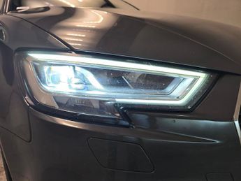 Audi A3 1.5 TFSI CoD S line Sportback S Tronic (150 ps) - DRIVING MODES