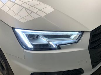 Audi A4 2.0 TDI 40 Black Edition S Tronic (190 ps) - HEATED SEATS - DAB 