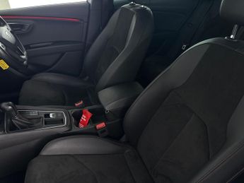 Seat Leon 2.0 TDI FR Black Edition DSG (150 ps) - NAV - DAB - BLUETOOTH