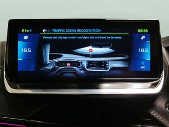 Peugeot E-208 50kWh GT Premium (136 ps) - AUTO PARK - LED - REVERSE CAM