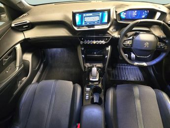 Peugeot E-2008 50kWh GT (136 ps) - BLIND SPOT ASSIST - BLUETOOTH - SPEED LIMIT 
