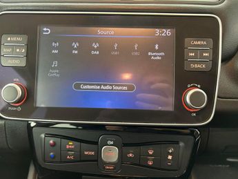 Nissan Leaf 40kWh 10 (150 ps) - 17IN ALLOYS - AIR CON - KEYLESS START