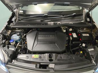 Peugeot E-2008 50kWh GT (136 ps) - BLIND SPOT ASSIST - BLUETOOTH - SPEED LIMIT 