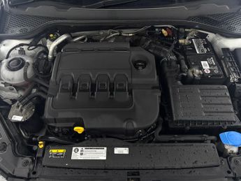 Seat Leon 2.0 TDI FR Black Edition DSG (150 ps) - HEATED SEATS - DAB - BLU