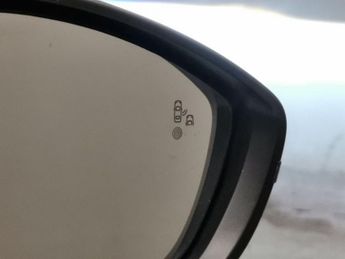 Peugeot E-208 50kWh GT Premium (136 ps) - AUTO PARK - LED - REVERSE CAM