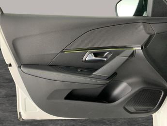 Peugeot E-208 50kWh GT Premium (7kW Charger) (136 ps) - LED - REVERSE CAM - AL