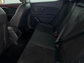 Seat Leon 2.0 TDI FR Black Edition DSG (150 ps) - HEATED SEATS - DAB - BLU