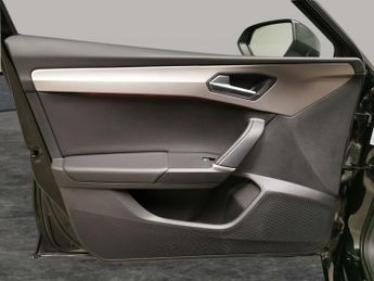 Seat Leon 1.4 eHybrid 12.8kWh XCELLENCE Plug-in DSG (204 ps) - LED - HEATE