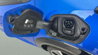 Peugeot E-208 50kWh GT Premium (136 ps) - REVERSE CAM - ALCANTARA - NAV