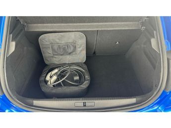 Peugeot E-208 50kWh GT Premium (136 ps) - REVERSE CAM - ALCANTARA - NAV