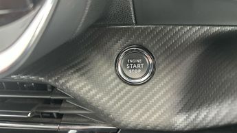 Peugeot E-208 50kWh GT Premium (136 ps) - REVERSE CAM - ALCANTARA - NAV