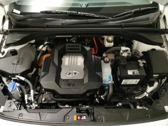 Hyundai Ioniq 38.3kWh Premium SE (136 ps) - KEYLESS ENTRY - HEAT AND COOL SEAT