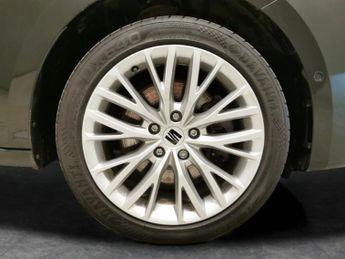 Seat Leon 1.4 eHybrid 12.8kWh XCELLENCE Plug-in DSG (204 ps) - LED - HEATE