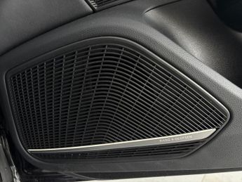 Audi A4 35 TFSI Sport Edition S Tronic [Comfort+Sound] - LED - REVERSE C
