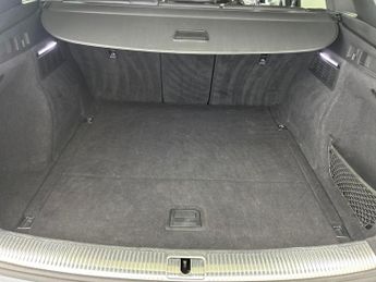 Audi Q5 2.0 TDI S line S Tronic quattro (190 ps) - PRIVACY GLASS - SPORT