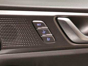 Hyundai Ioniq 38.3kWh Premium SE (136 ps) - KEYLESS ENTRY - HEAT AND COOL SEAT