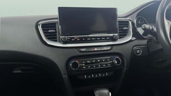 Kia Xceed 1.4 T-GDi 3 DCT (138 bhp) - BLUETOOTH - 18IN ALLOYS - AIR CON