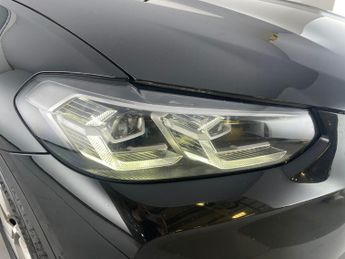 BMW X3 2.0 30e 12kWh xLine Plug-in xDrive (292 ps) - PERFORATED SENSATE