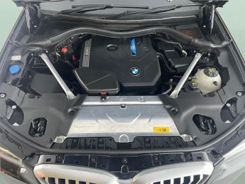 BMW X3 2.0 30e 12kWh xLine Plug-in xDrive (292 ps) - PERFORATED SENSATE