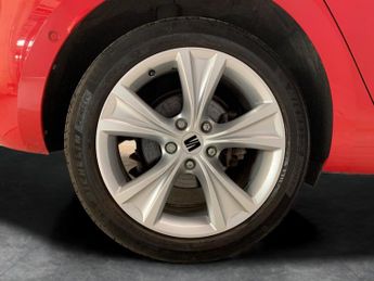 Seat Leon 1.4 eHybrid 12.8kWh FR Plug-in DSG (204 ps) - LED - NAV - BLUETO