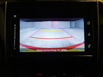 Suzuki Swift 1.2 Dualjet MHEV SZ5 CVT (83 ps) - REVERSE CAM - NAV - BLIND SPO