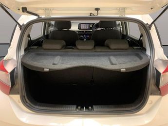 Hyundai i10 1.2 SE Connect (84 ps) - BLUETOOTH - CRUISE - CLIMATE CONTROL