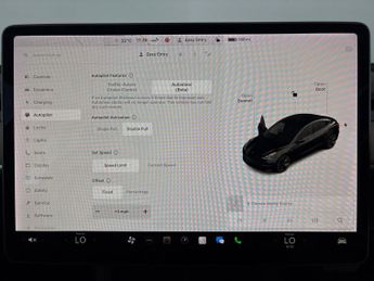 Tesla Model 3 Standard Range Plus RWD (241 bhp) - REVERSE CAM - NAV - HEATED L