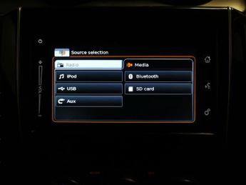 Suzuki Swift 1.2 Dualjet MHEV SZ5 CVT (83 ps) - REVERSE CAM - NAV - BLIND SPO