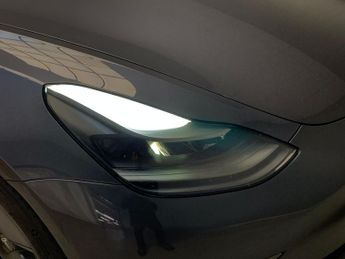 Tesla Model 3 (Dual Motor) Long Range 4WDE (346 ps) - AUTO PARK - LED - REVERS
