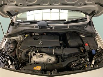 Mercedes-Benz B Class 1.6 B200 Sport (Executive) 7G-DCT (156 ps) - KEYLESS-GO - CRUISE