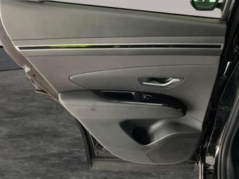 Hyundai Tucson 1.6 h T-GDi SE Connect (230 ps) - LED - REVERSE CAM - NAV