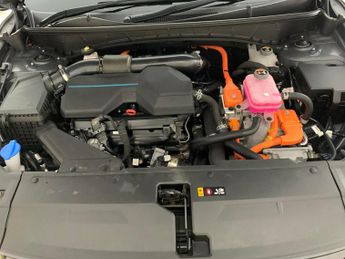 Hyundai Tucson 1.6 h T-GDi SE Connect (230 ps) - LED - REVERSE CAM - NAV