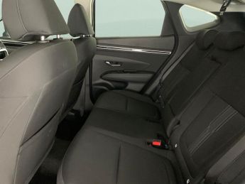 Hyundai Tucson 1.6 h T-GDi SE Connect (230 ps) - LED - REVERSE CAM - NAV