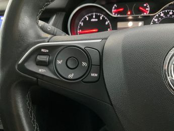 Vauxhall Grandland X 1.2 Turbo GPF Sport Nav (130 ps) - PARK SENSORS - CLIMATE CONTRO