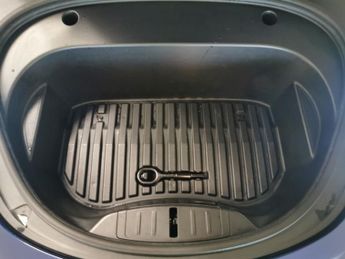 Tesla Model 3 Standard Range Plus RWD (241 bhp) - AUTO PARK - LED - REVERSE CA