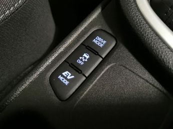 Toyota Yaris 1.5 VVT-h Icon E-CVT (116 ps) - WIFI - LANE TRACE ASSIST - BLUET