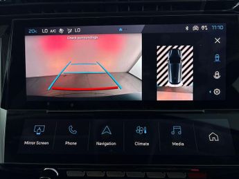 Peugeot 308 SW 1.5 BlueHDi Allure Premium EAT (130 ps) - REVERSE CAM - NAV - WI