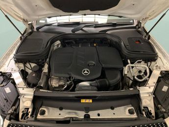 Mercedes-Benz GLC 2.0 GLC220d AMG Line G-Tronic+ 4MATIC (194 ps) - NAV - BLUETOOTH
