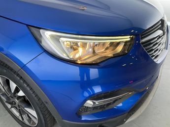 Vauxhall Grandland X 1.2 Turbo GPF Sport Nav (130 ps) - PARK SENSORS - CLIMATE CONTRO